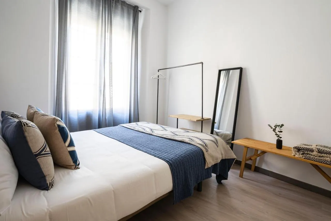 Huerto del Conde - Plaza de la Merced Málaga Apartamento