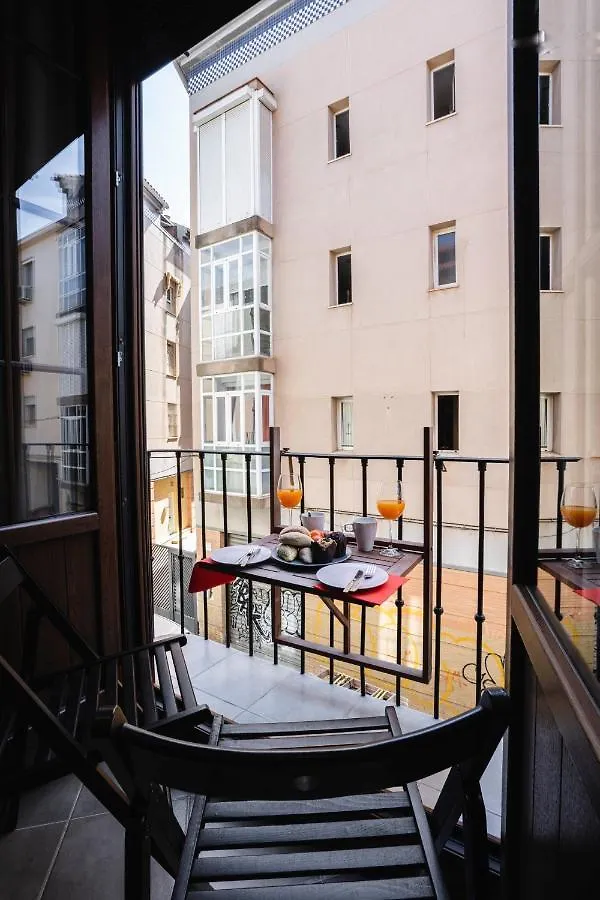 Apartamento Huerto del Conde - Plaza de la Merced Málaga